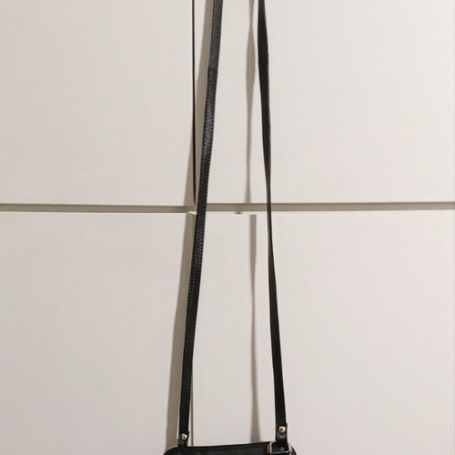 Shoulder crossbody bag like new, genuine soft leather, black