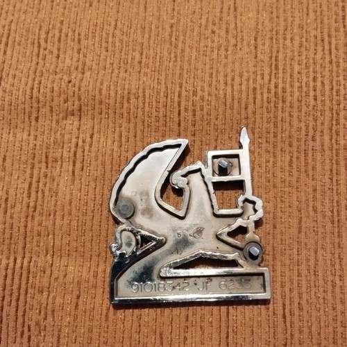 Vauxhall collectible car badge used