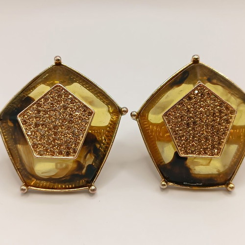 Uterqüe vintage gold geometric statement clip-on earrings used