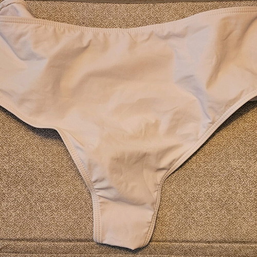 White bikini swimsuit set used with scrunch butt lift XXL