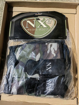 Ζώνη Paintball καινούργια με δύο θήκες pod για 100 ή 140 μπίλιες σε μαύρο και παραλλαγή