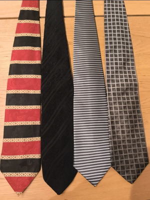Tie set like new, 4 pieces, black and gray