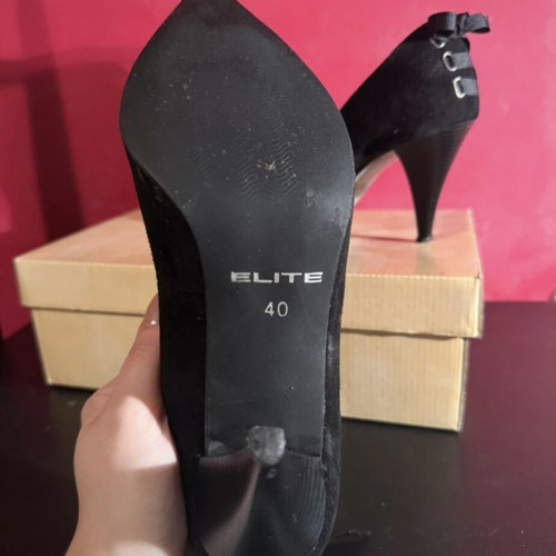 Elite women's heels size 40 like new, leather and suede