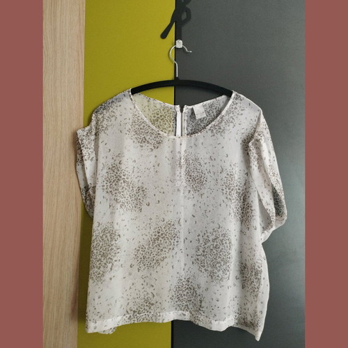 Vila women's blouse with transparency, size M/L, like new
