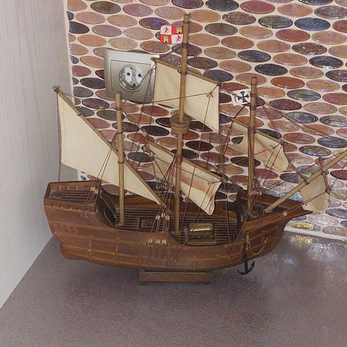 Decorative wooden ship like new, 41 cm height, 43 cm width