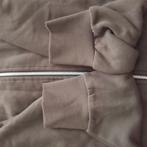 H&M men's cardigan like new, size large