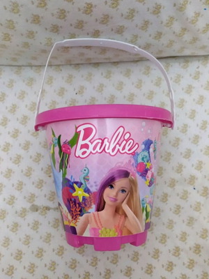 Κουβαδάκι Barbie σαν καινούργιο, ύψος 18 εκατοστά