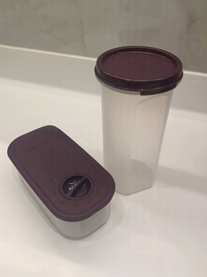 Tupperware set of two containers new 650ml and 320ml Modular series