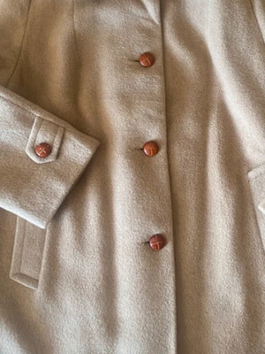 Camel Hair Coat unisex vintage like new, beige