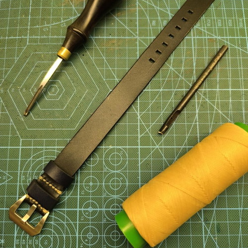 Handmade leather watch strap NATO style for vintage watches