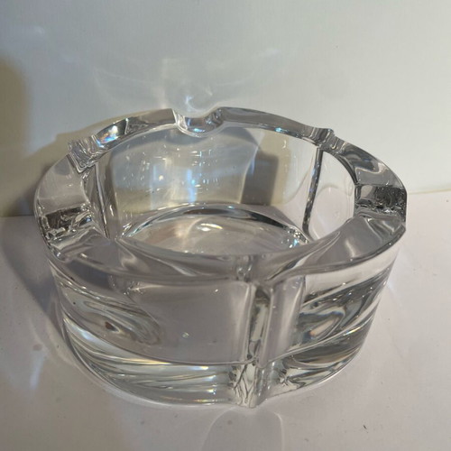 Luxury crystal ashtray like new, heavy and thick