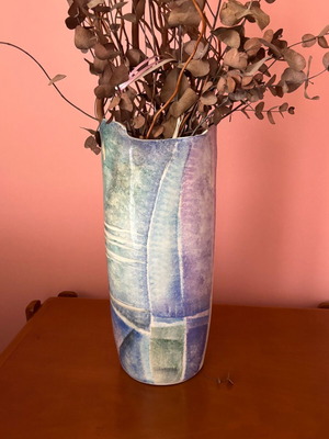 Colored tall vase like new