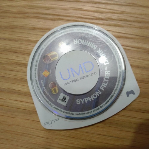 Syphon Filter Dark Mirror PSP game used, good condition