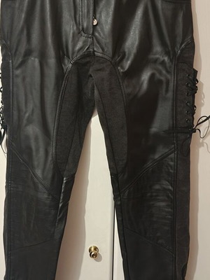 Leather pants new, size medium, black with unique design