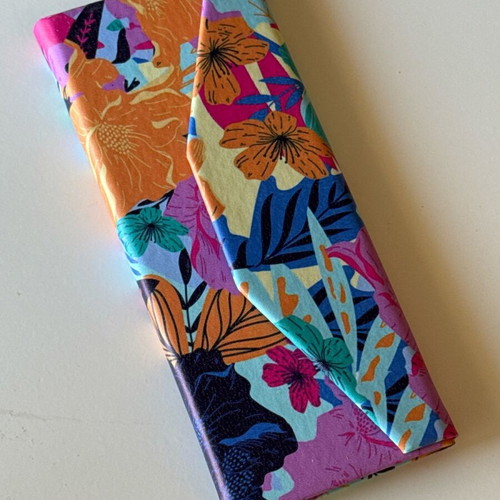 Glasses case new, flat for easy storage