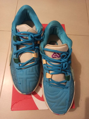 Nike adetocumbo basketball shoes used, turquoise, size 41