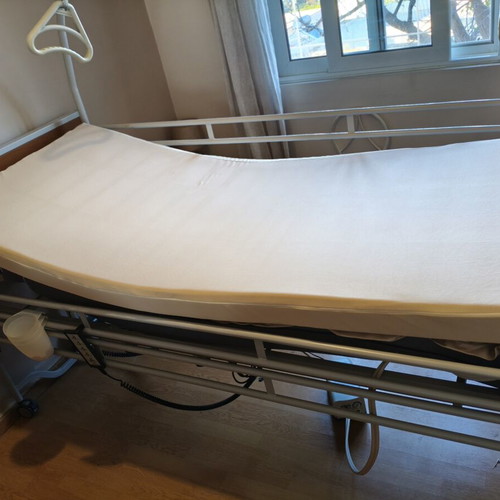 Hospital bed with extra anatomical mattress and wheelchair like new