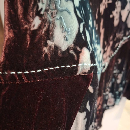 Sandro velvet airy skirt like new