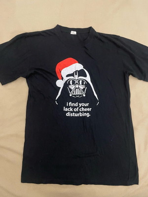 Tshirt black size large used