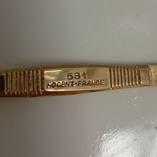 French vintage tweezers used, likely gold-plated from Nogent