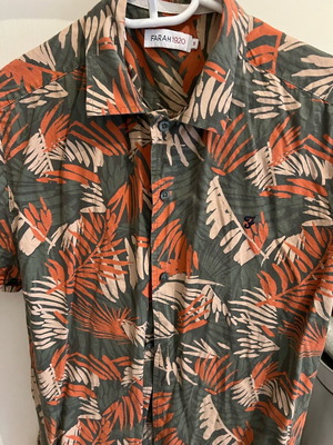 Hawaiian palm trees short sleeve shirt used