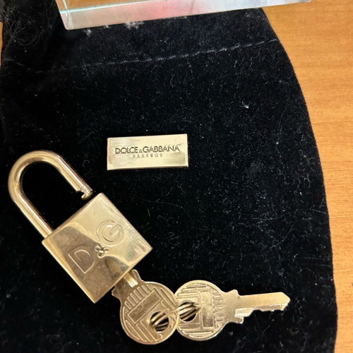 Dolce & Gabbana lock with keys new, gold color