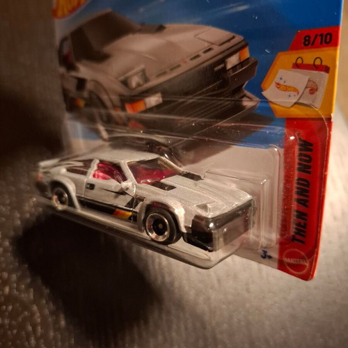'82 Toyota Supra Hot Wheels 2026 καινούργιο, άθικτο στο κουτί