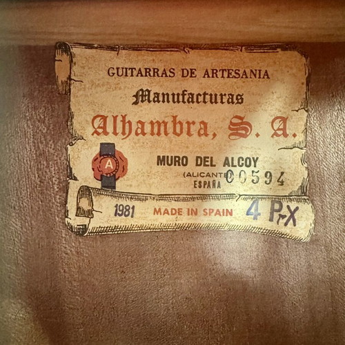 Alhambra 4PX classical guitar 1981 solid top like new with original case