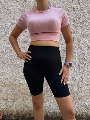 Crop top pink size M like new
