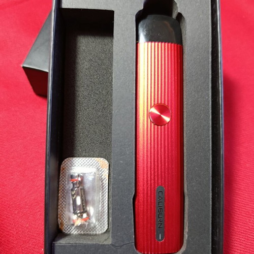 Electronic cigarette used with extra coil