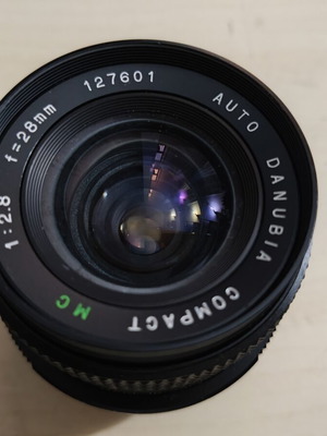 Danubia Compact Master Zoom 28mm f2.8 manual lens