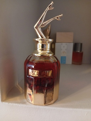 Scandal Jean Paul Gaultier Eau de Parfum 50 мл като нов