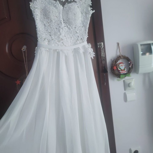 A-Style wedding dress, handmade, white ice color, lace top, muslin skirt, small train