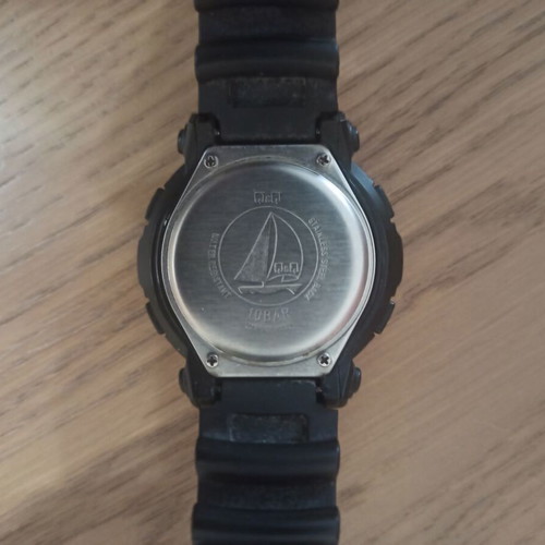 Q&Q Digital Men's Watch 48mm Battery, Black Rubber Strap Like New