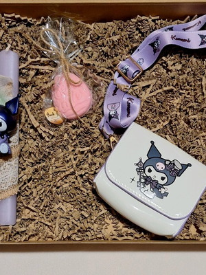 Kuromi candle set new with bag and scented soap
