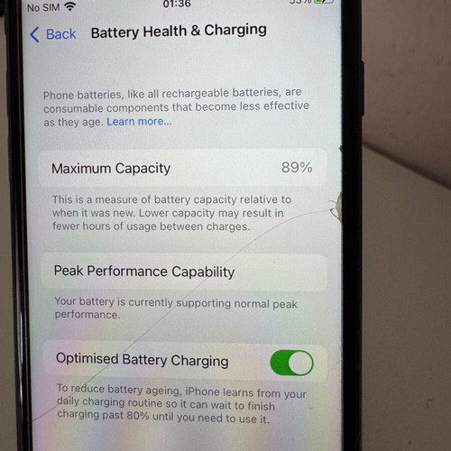 iPhone 8 64GB used with external rear crack, battery 89%