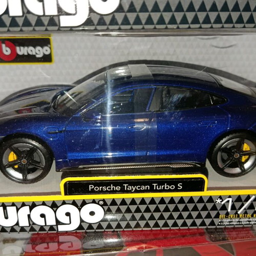 Bburago Porsche Taycan Turbo S 1/24 new