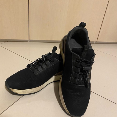 Boggi Milano black men's sport shoes used