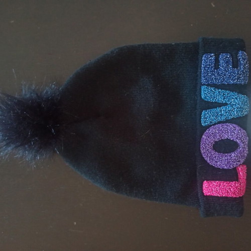 Women's hats used, set of 2
