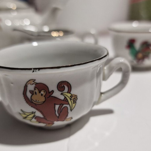 Vintage Mini Porcelain Children's Tea Set used, 8 pieces with animals