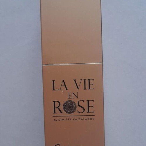 La vie en Rose serum empty packaging used, slight damage