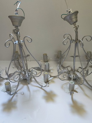 Set of 2 classic 5-light shabby chic chandeliers