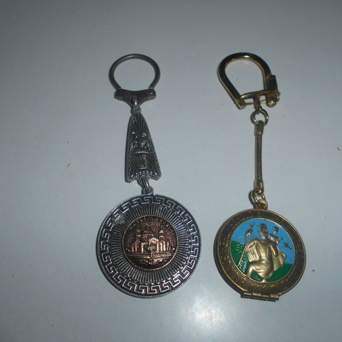 Religious keychains used, pack of 5 with Saint Christopher and cross