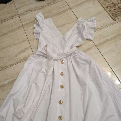 A-Style long white dress, fitted top and wide bottom