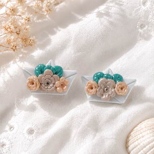 Handmade Earrings Karavakia with Flowers turquoise