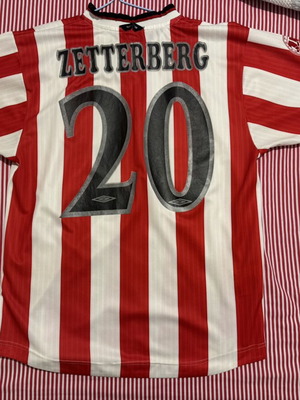 Olympiacos Anniversary Jersey 75 Years Large, like new, authentic Zetteberg print