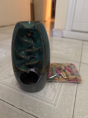 Ceramic waterfall for aromatic cones like new, decorative stones