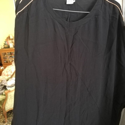 Saint Tropez Medium Black Kaftan Tunic like new, viscose