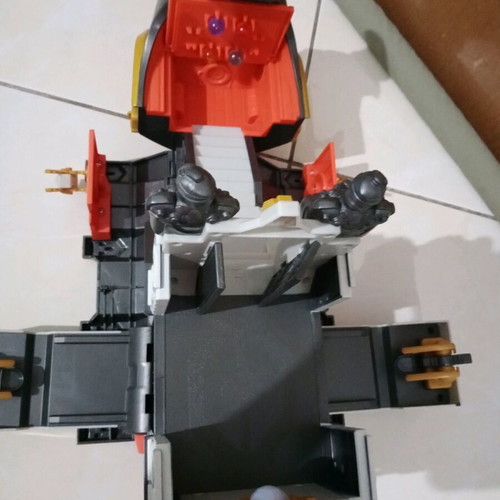 Gormiti S3 Iskador Playset like new