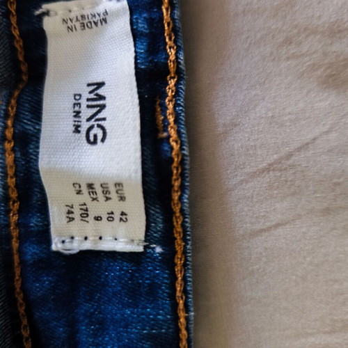 Mango jean pants dark blue flare, like new